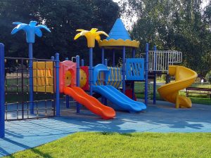 Przedszkole Mali Olimpijczycy - plac zabaw